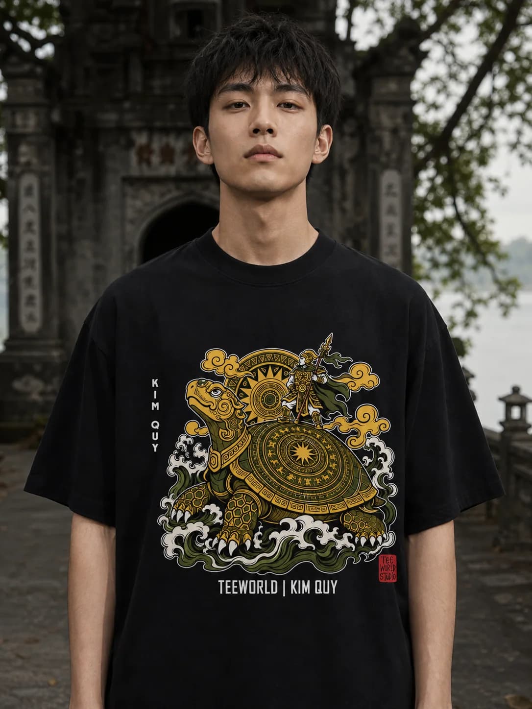 Người mẫu mặc Kim Quy Tee